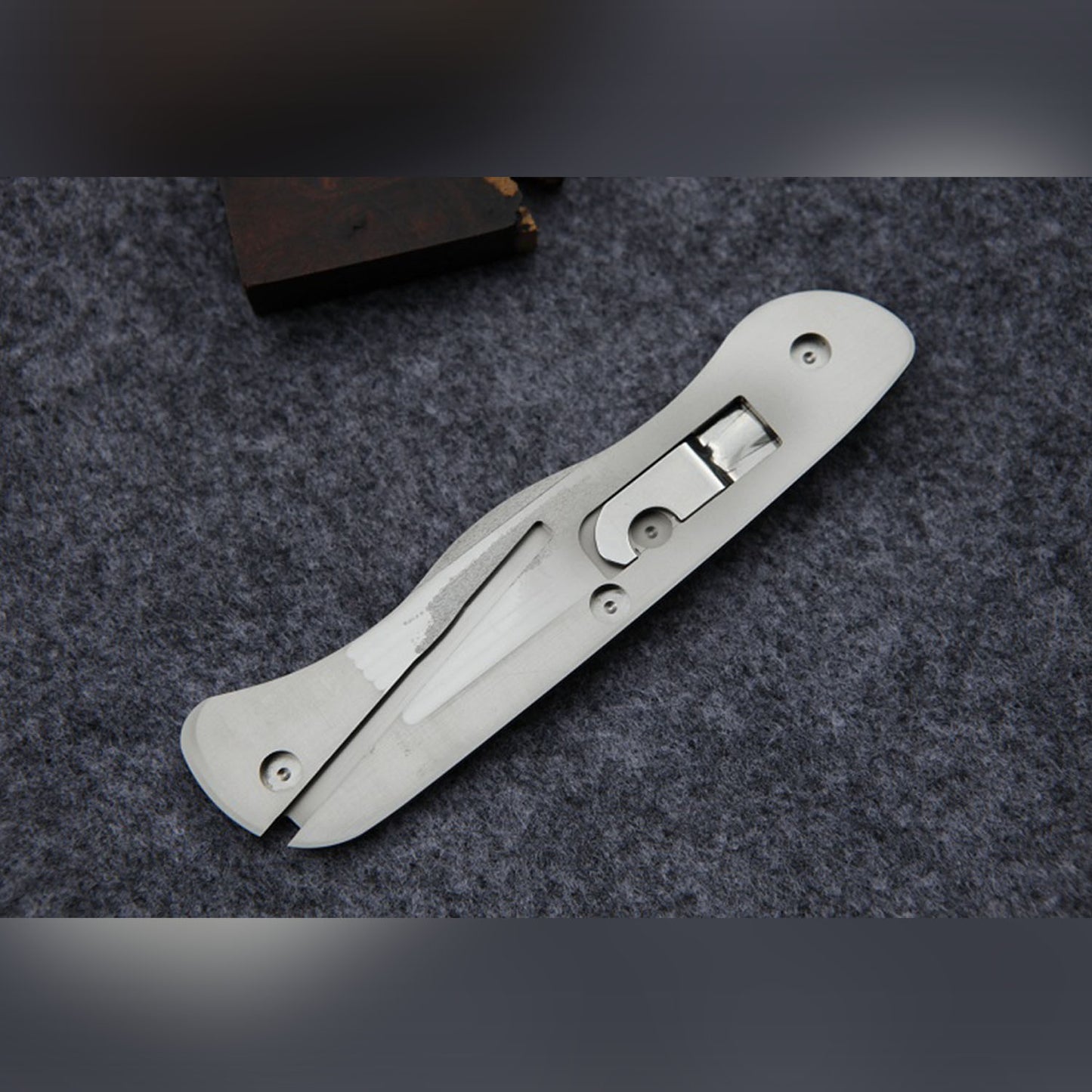 111mm Victorinox Swiss Army Knife Sentinel Handle Scales