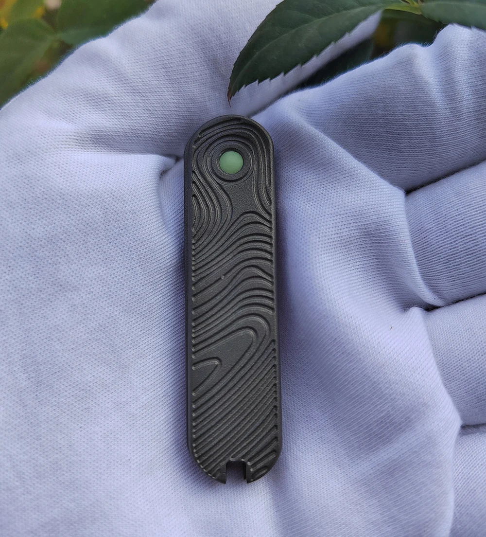 Cuchillo de 58 mm con mango de titanio y escamas luminosas, piezas de repuesto SAK