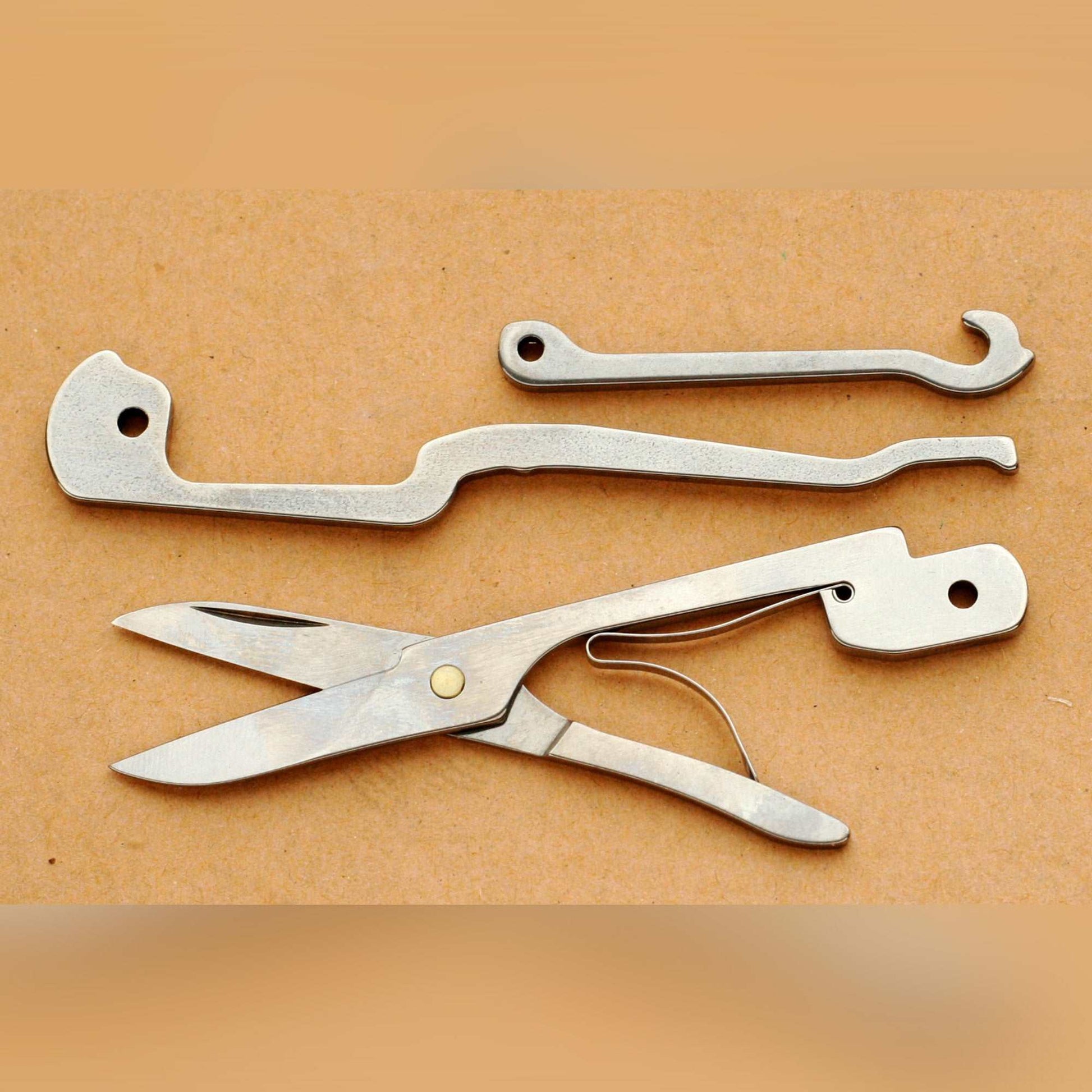 Scissor Parcel Hook DIY Knife Making Spare Parts for 91mm Victorinox Swiss Army SAK Parts Victorinox swiss army knife tools