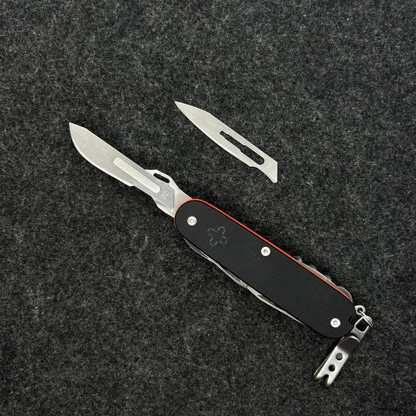 Scalpel Handle with Thumb Hole Fits No36 Blade For 91mm Knife
